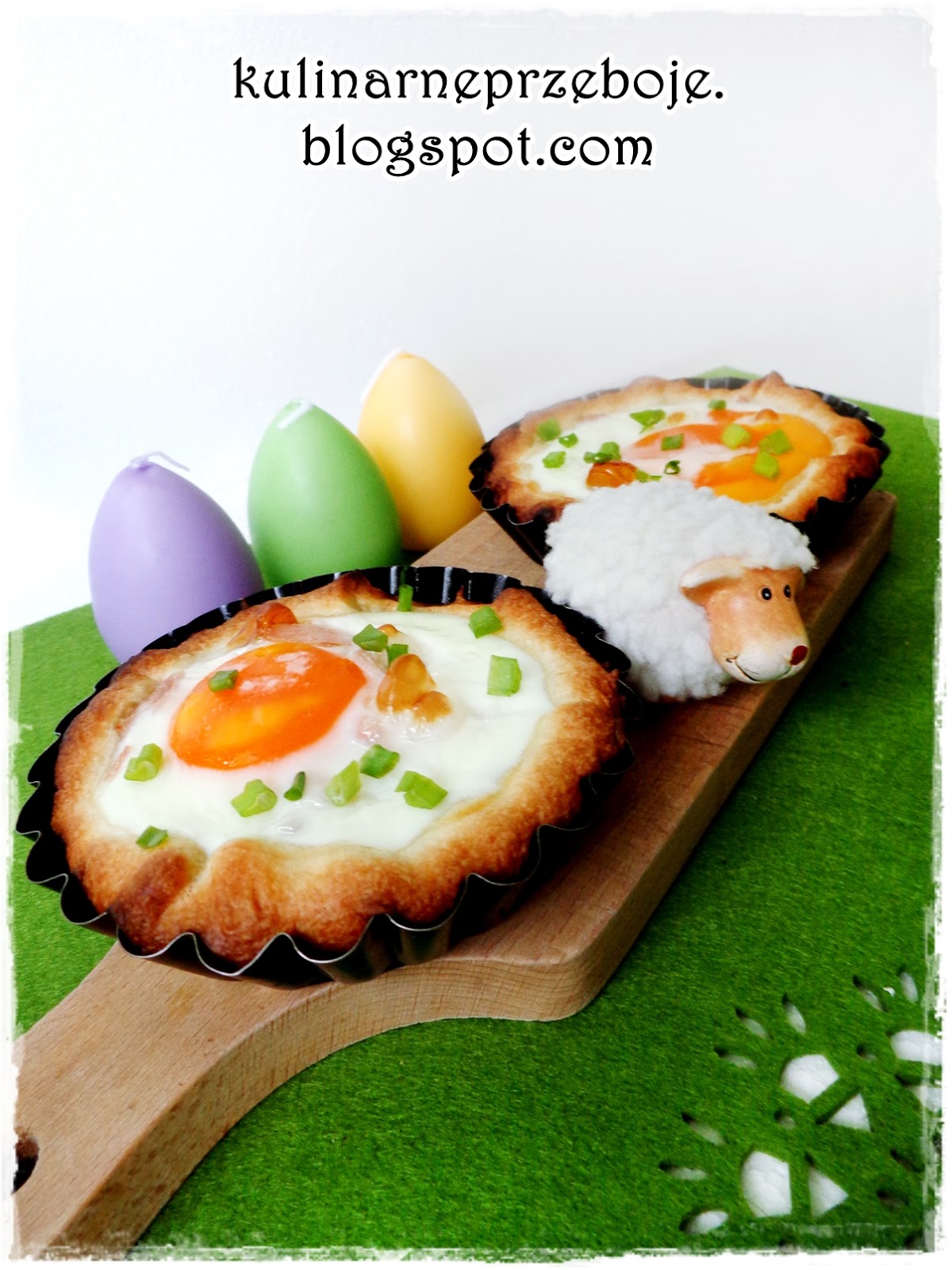 Jajka zapiekane w cieście francuskim - pomysłowe śniadanie